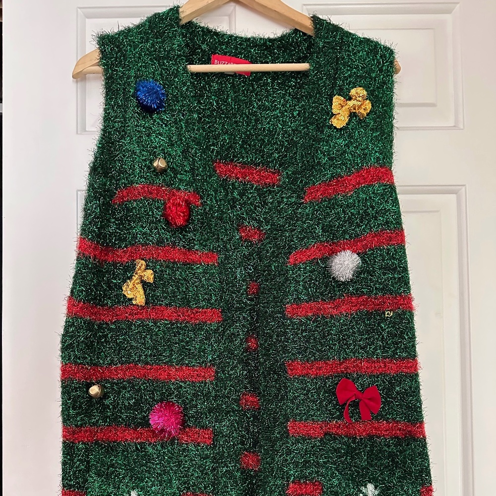 Blizzard Bay Long Christmas Sleeveless Sweater Open Front  Sz S Very Good Condit